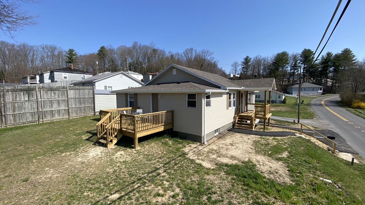 Photo of Outdoor in Skelton