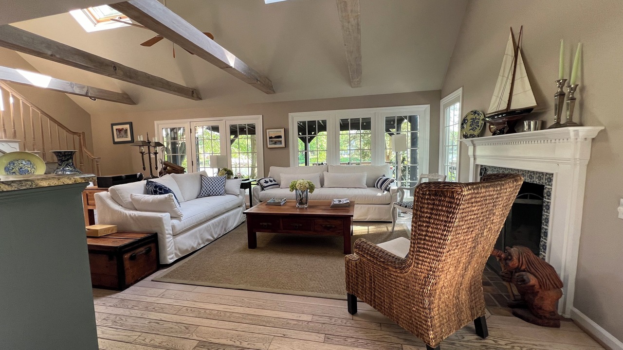 Photo of Livingroom in St. Michaels