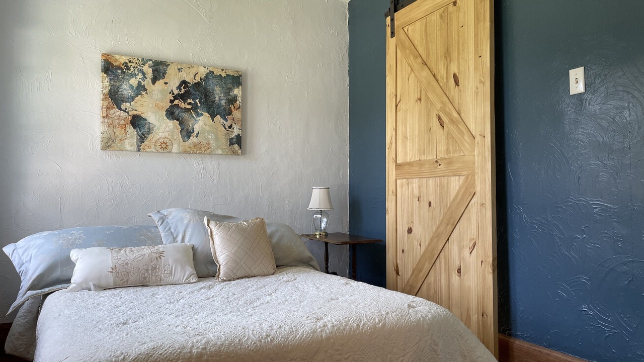 Photo of Bedroom in Lily Dale