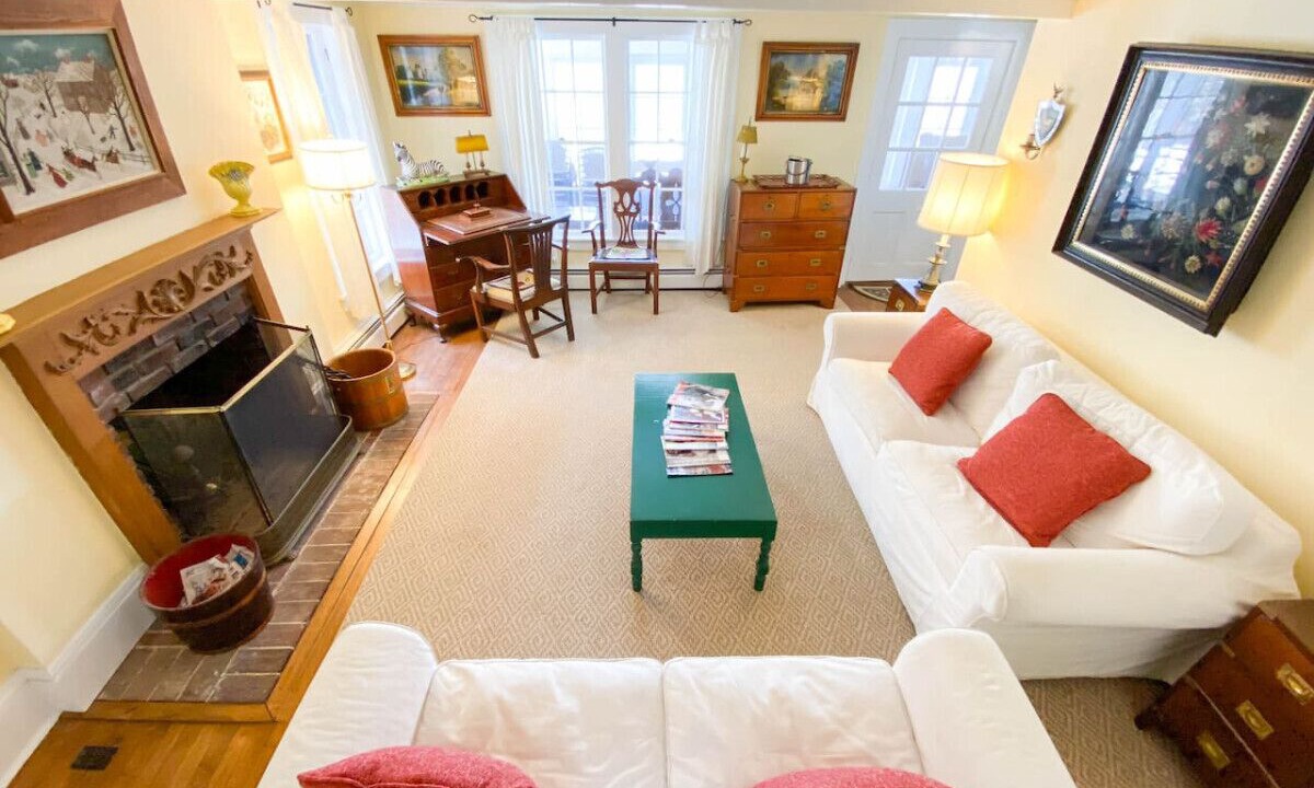 Photo of Livingroom in Carroll County