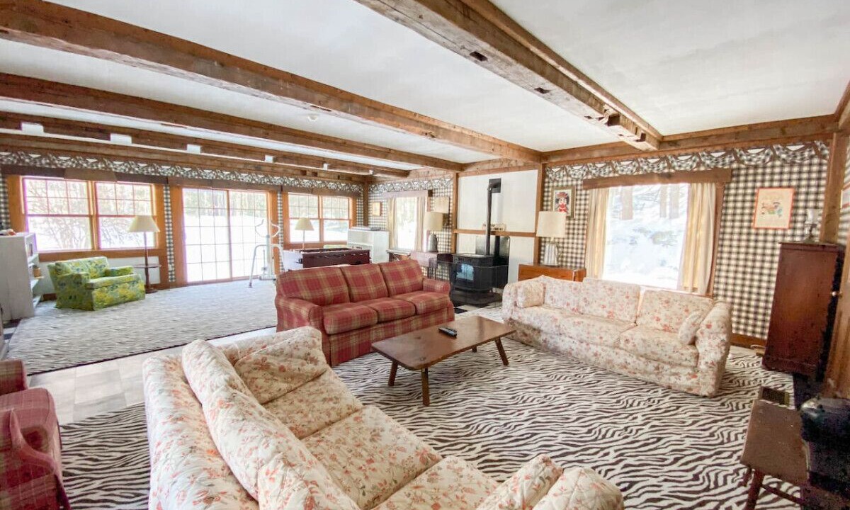 Photo of Livingroom in Carroll County