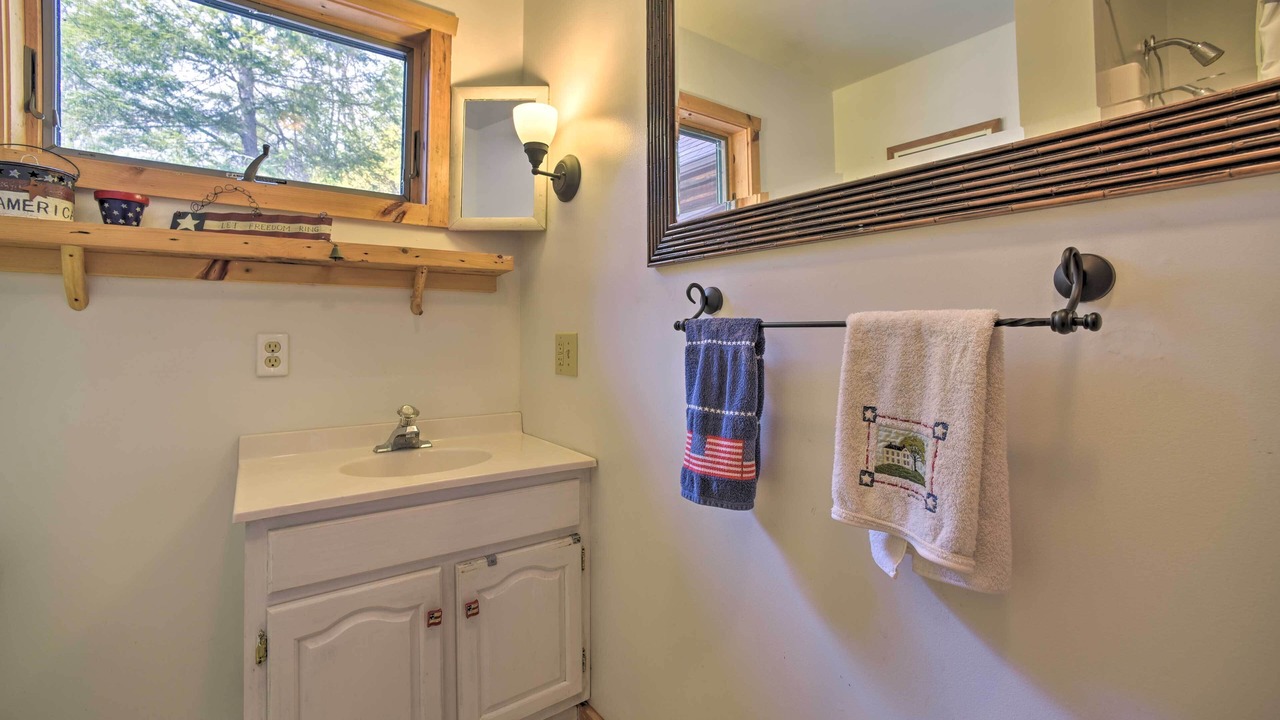 Photo of Bathroom in Severance