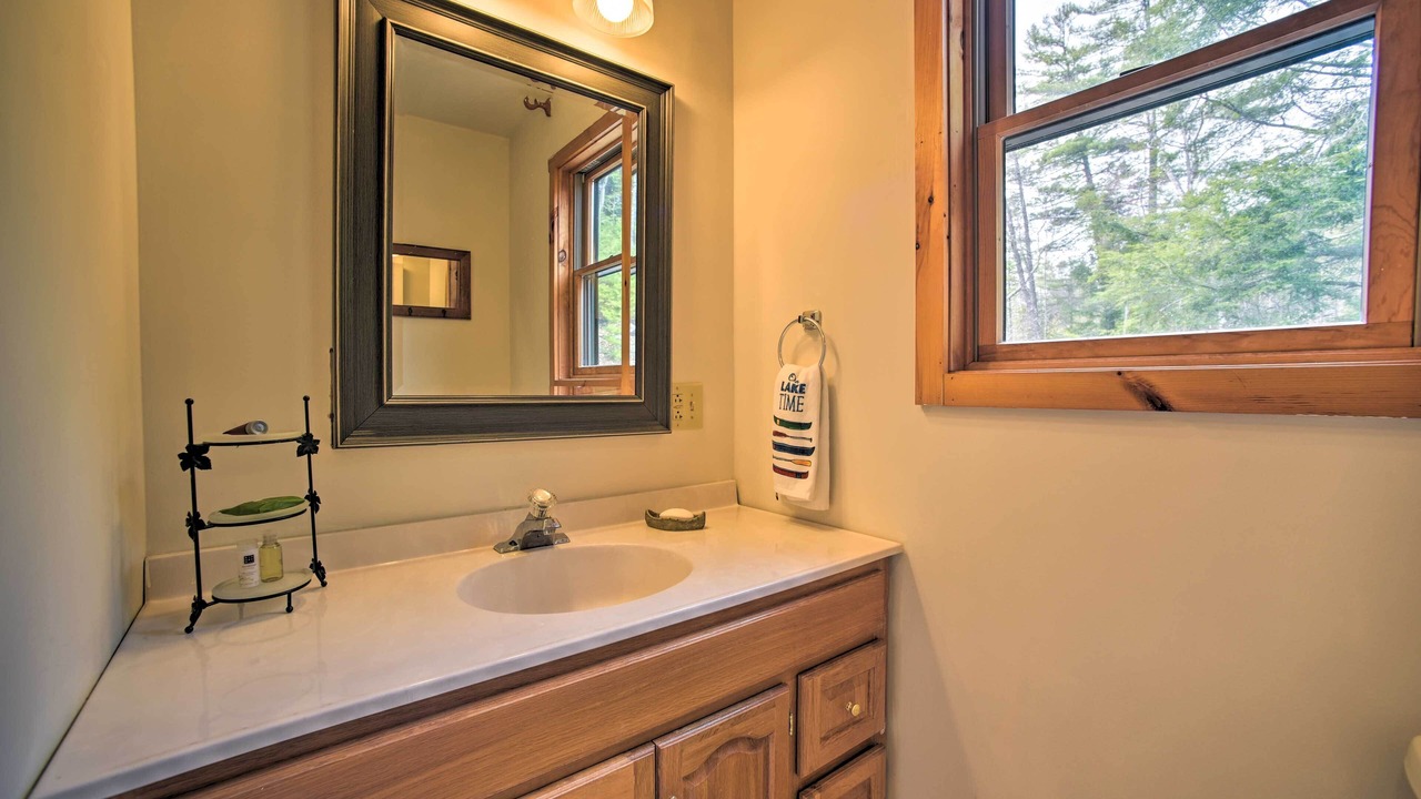 Photo of Bathroom in Severance