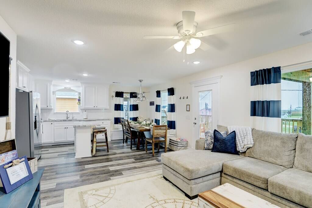 Photo of Bedroom in Surfside Beach