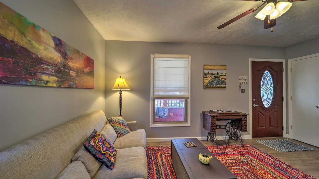 Photo of Livingroom in Wytheville