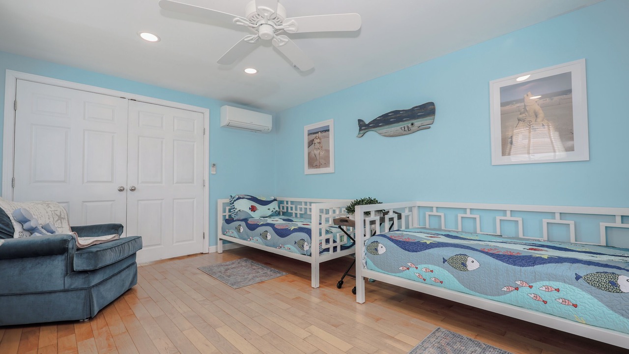 Photo of Bedroom in Seabrook