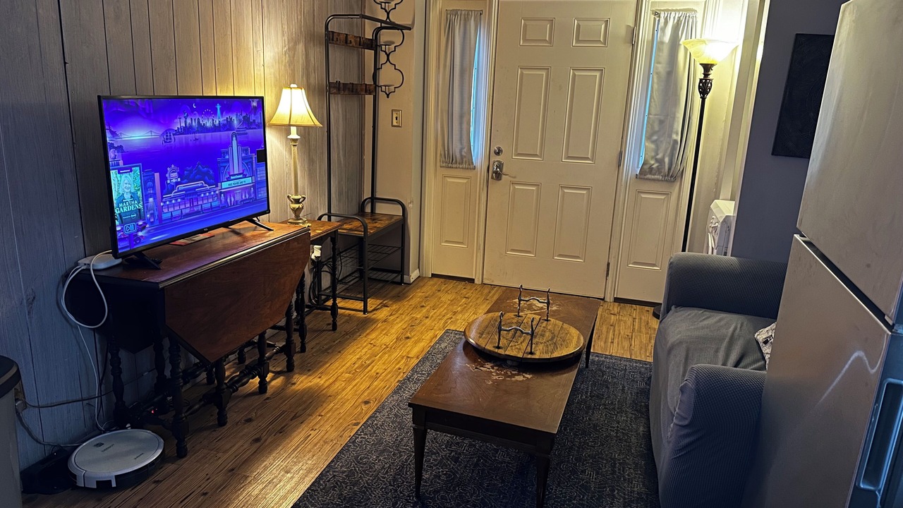 Photo of Livingroom in Charleston