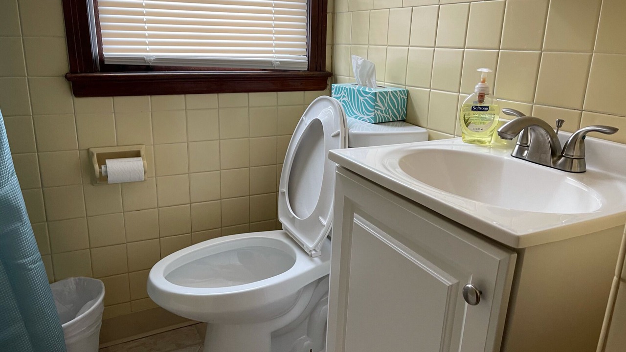 Photo of Bathroom in Niagara Falls