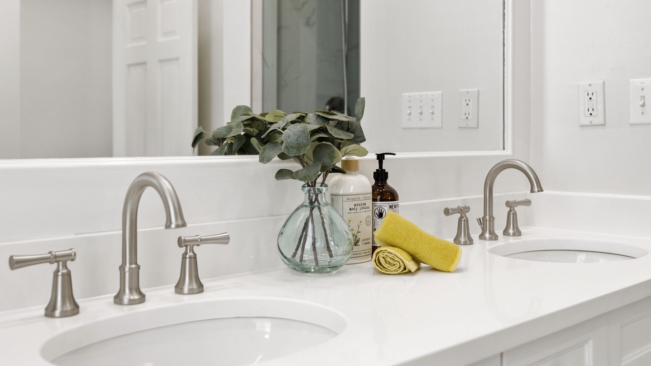 Photo of Bathroom in Petworth
