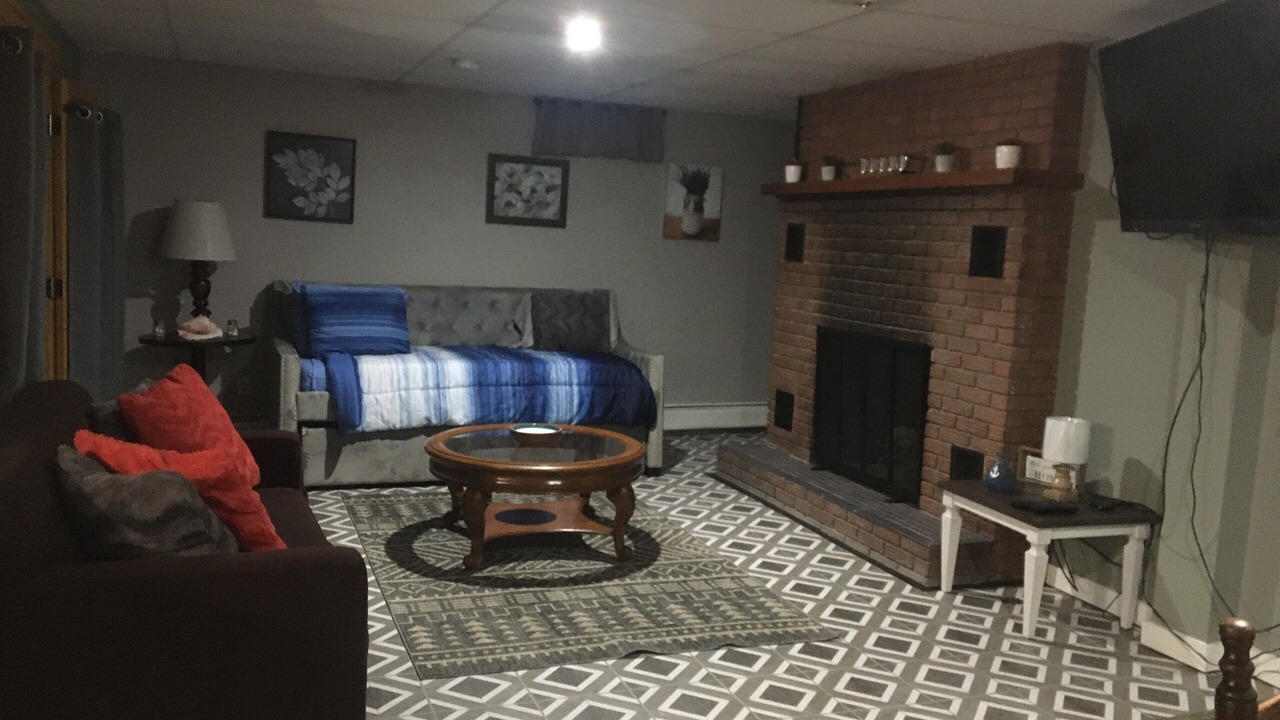 Photo of Livingroom in North Troy