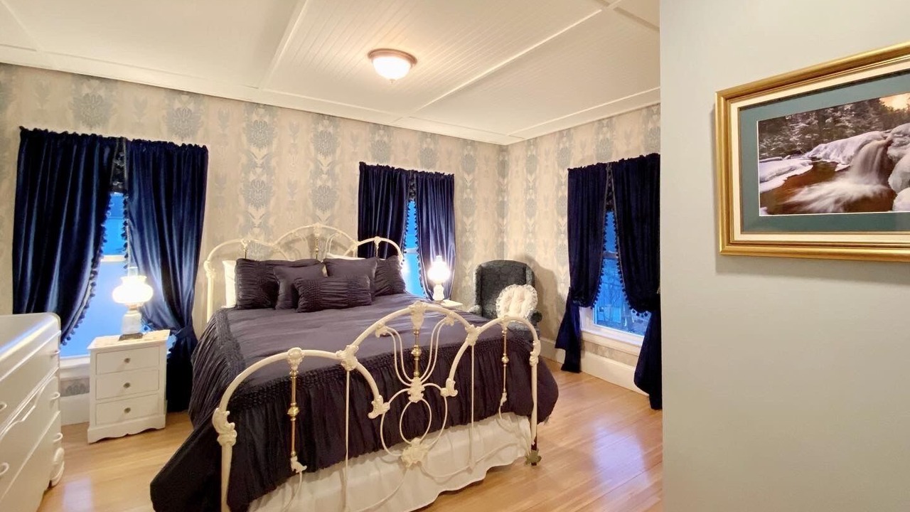 Photo of Bedroom in Bartlett
