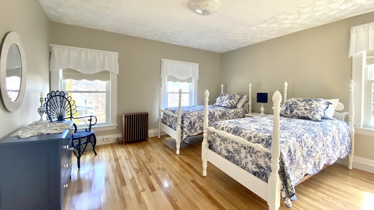 Photo of Bedroom in Bartlett