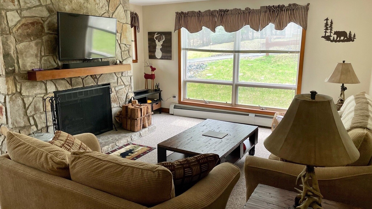 Photo of Livingroom in West Dover