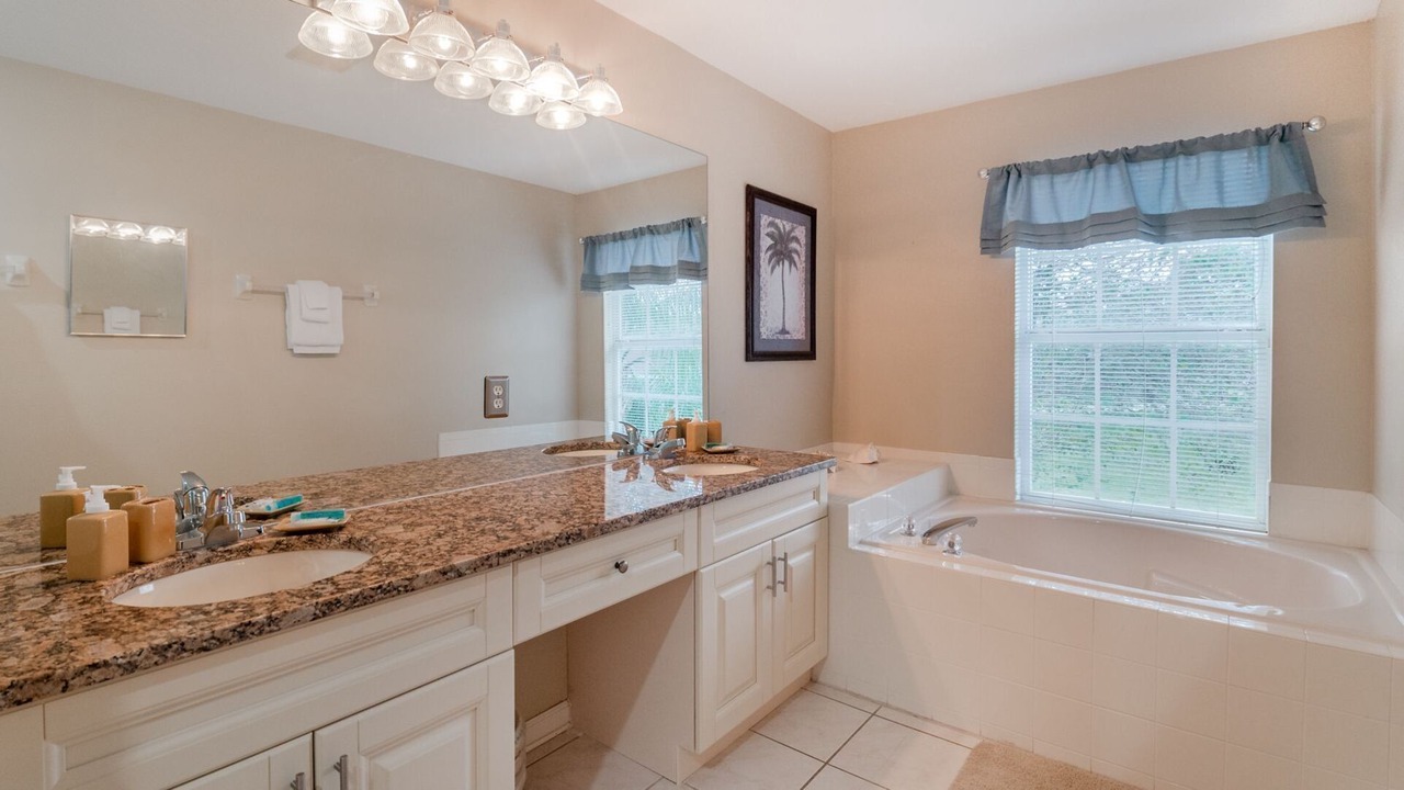 Photo of Bathroom in Windsor Palms