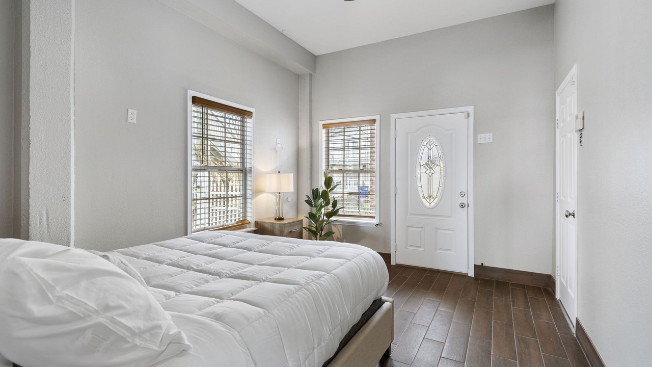 Photo of Bedroom in Kemah