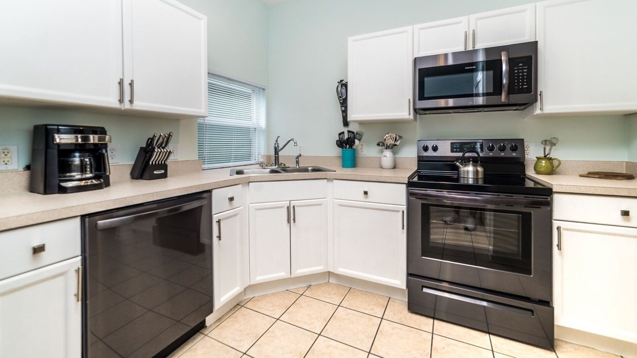 Photo of Bedroom in Windsor Palms
