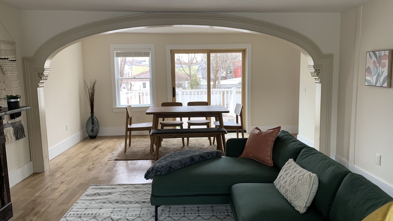 Photo of Livingroom in Hudson