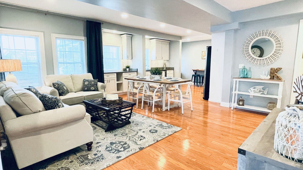 Photo of Livingroom in Kittery