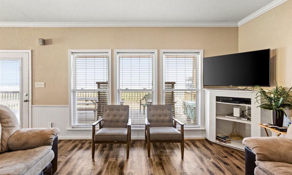 Photo of Livingroom in Surfside Beach