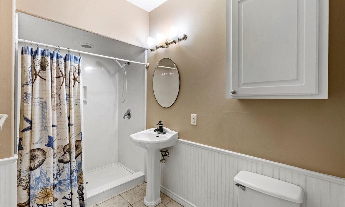 Photo of Bathroom in Surfside Beach