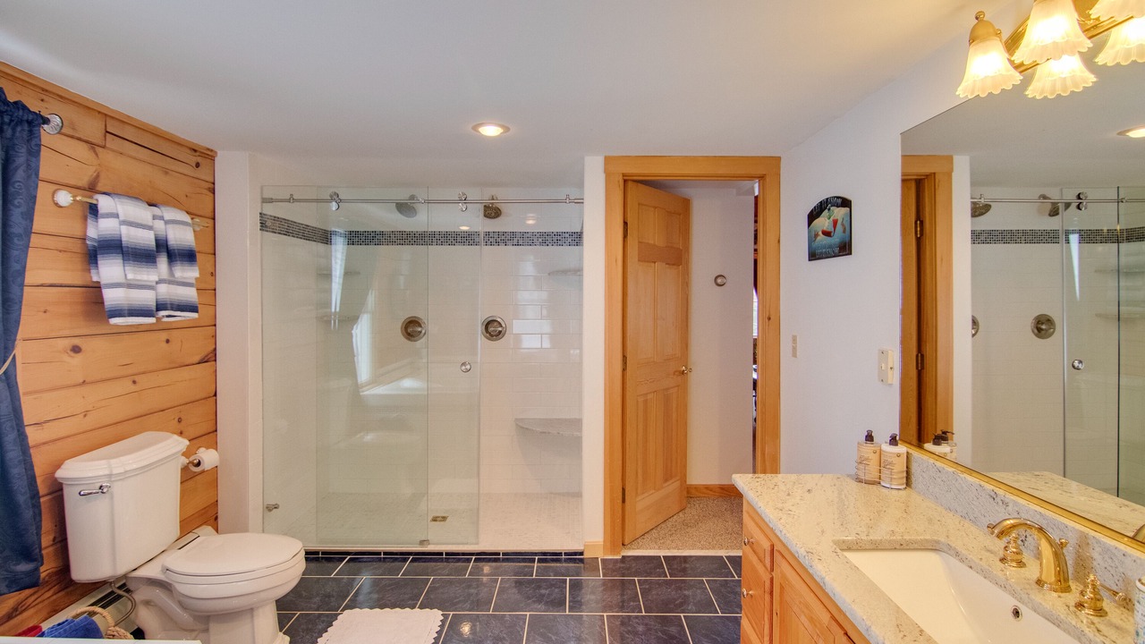 Photo of Bathroom in North Woodstock