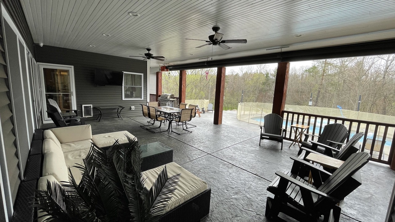 Photo of Patio Balcony in Alden