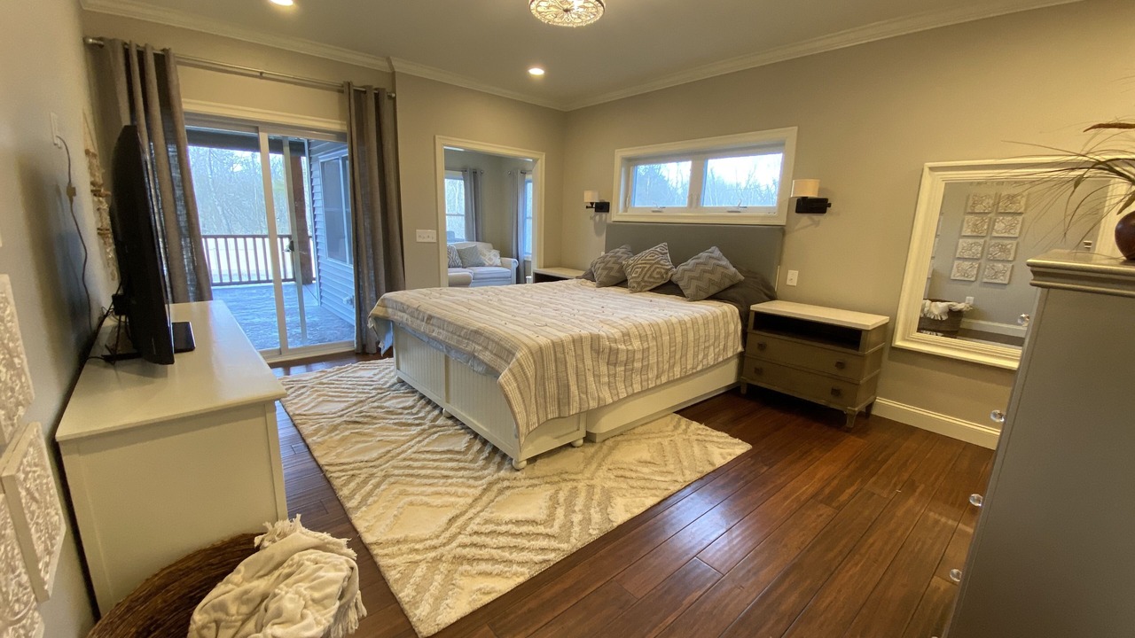 Photo of Bedroom in Alden