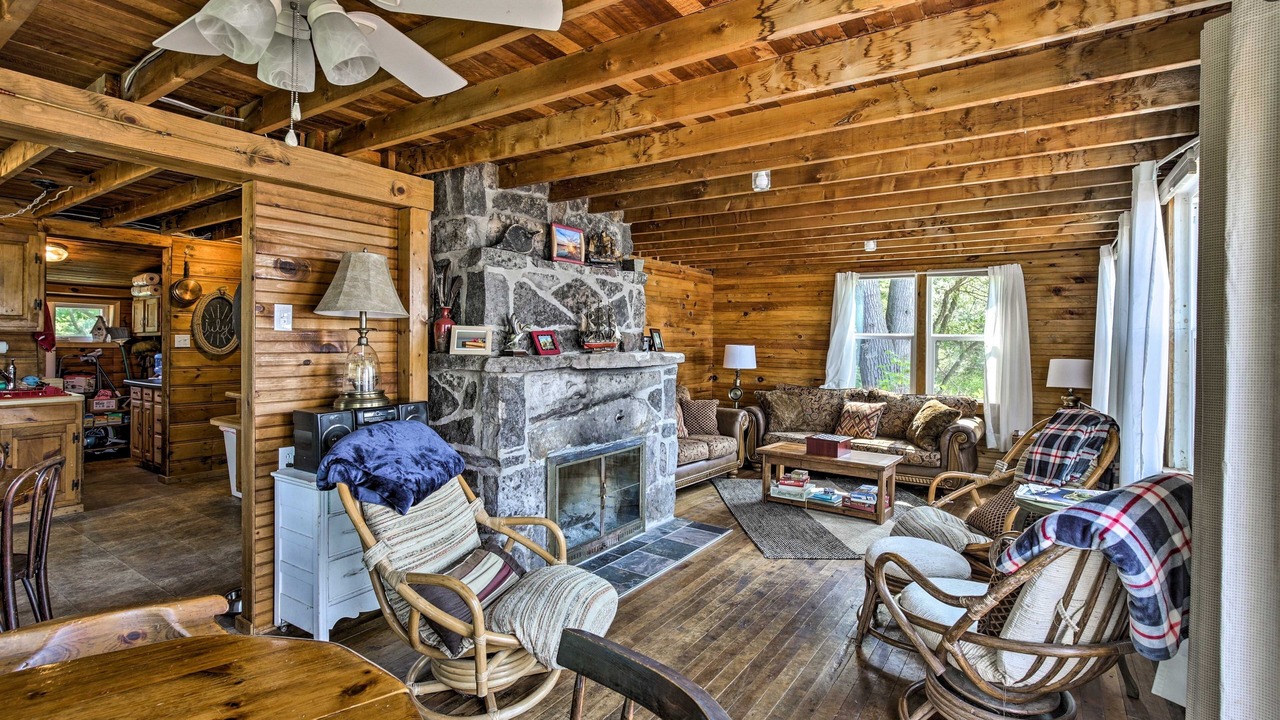 Photo of Bedroom in Chippewa Bay
