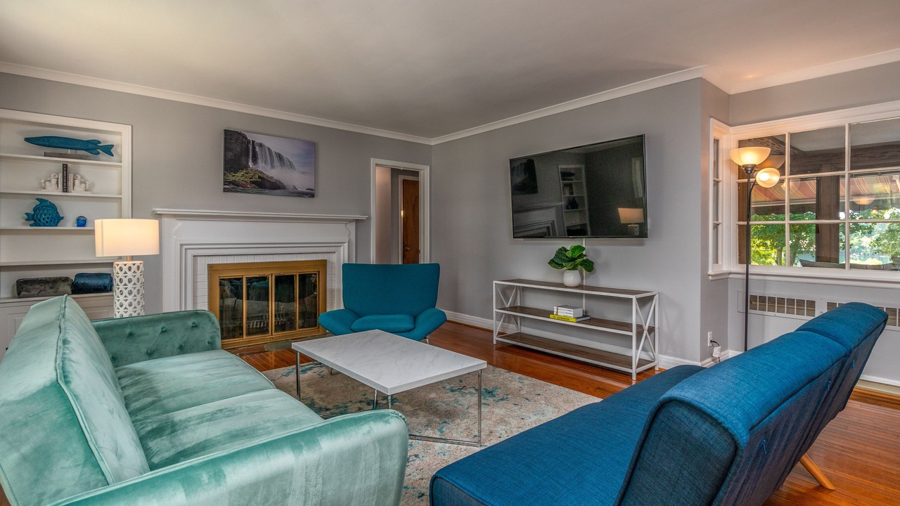 Photo of Livingroom in Niagara Falls - Western New York