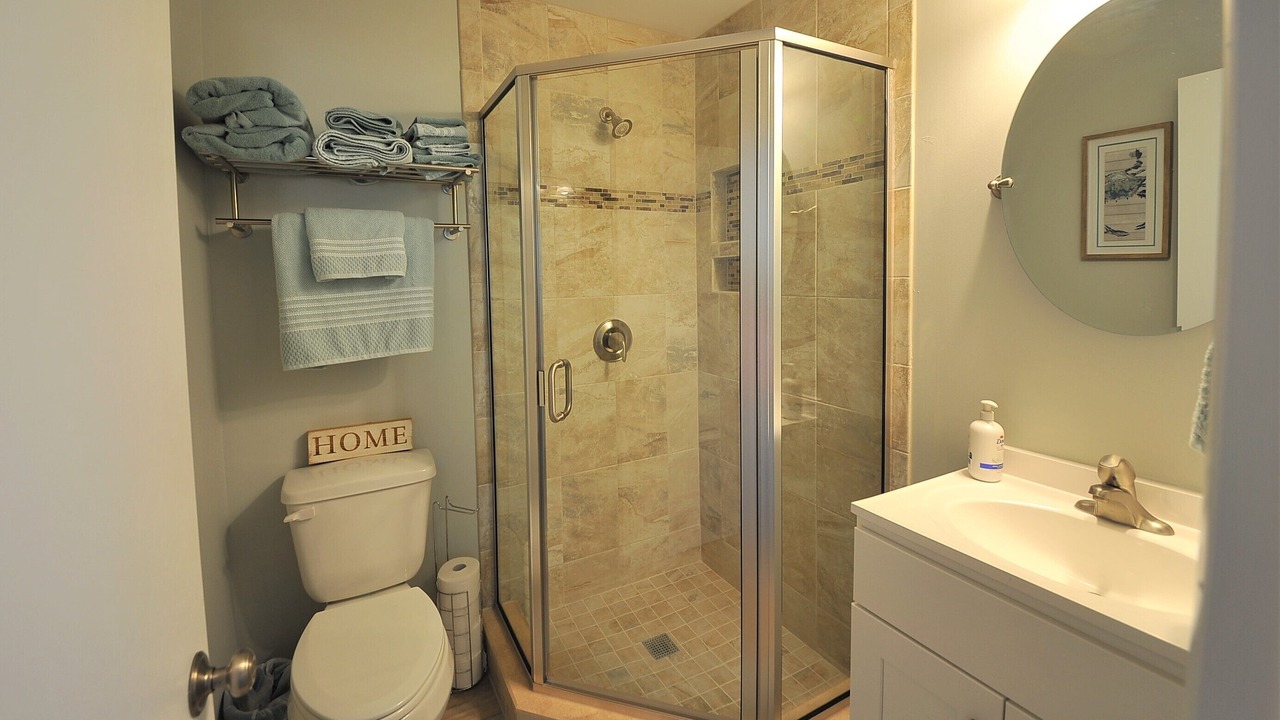 Photo of Bathroom in Rock Hall