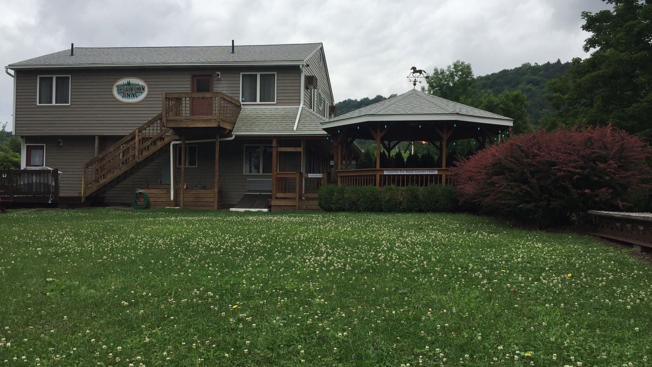 Photo of Outdoor in Roscoe