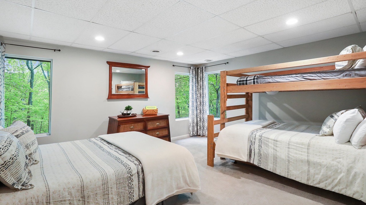 Photo of Bedroom in Berkeley Springs