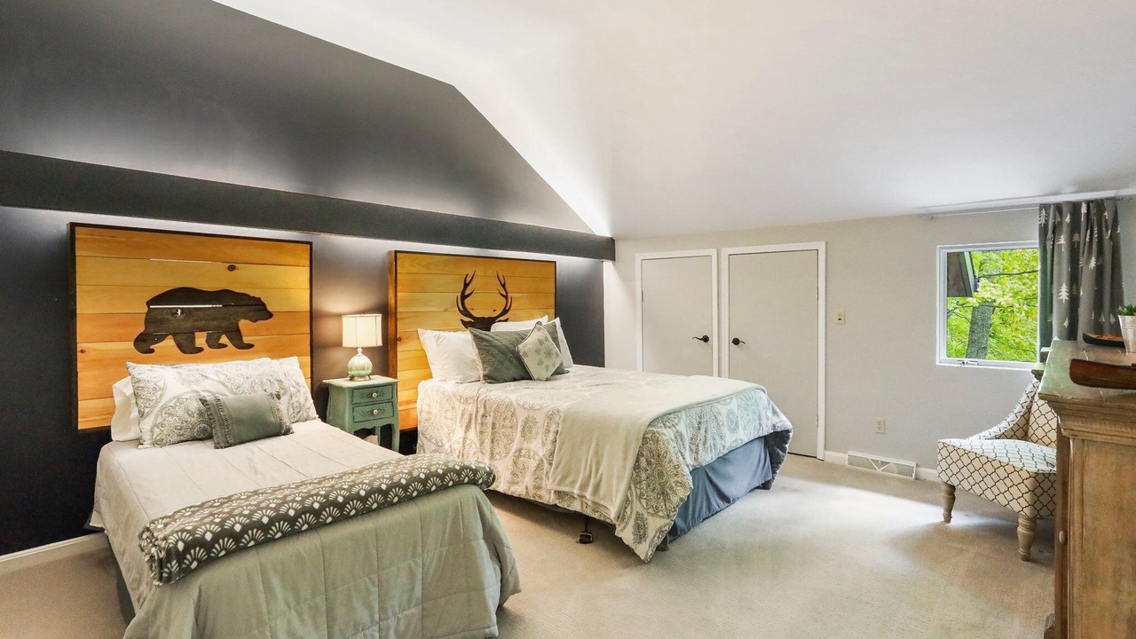 Photo of Bedroom in Berkeley Springs