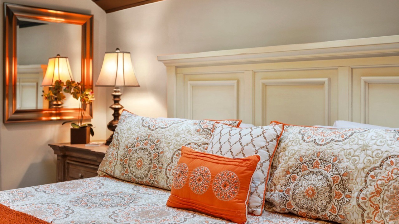 Photo of Bedroom in Berkeley Springs