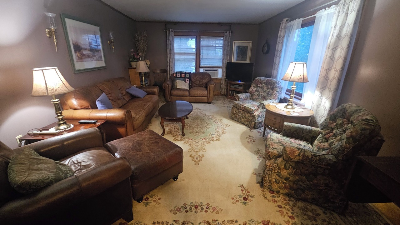 Photo of Livingroom in Chestertown