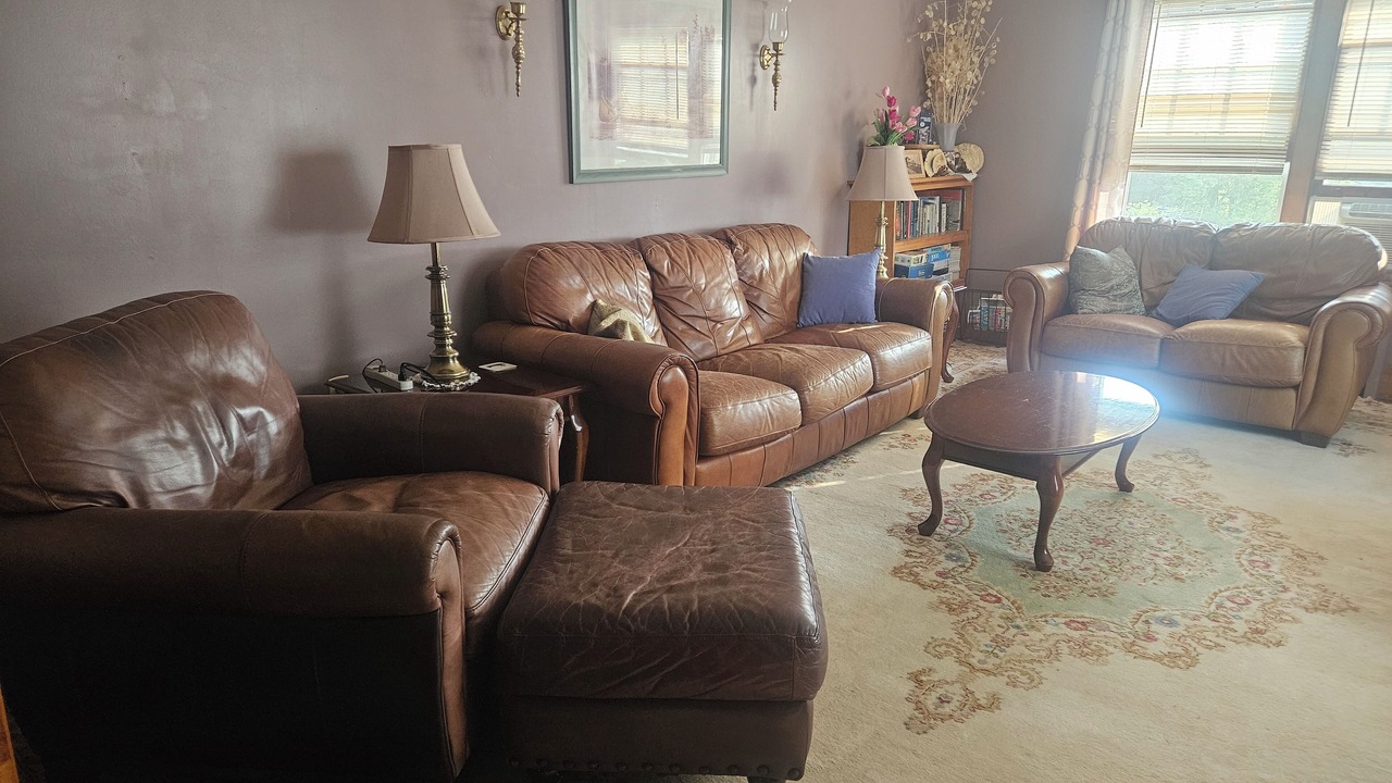 Photo of Livingroom in Chestertown