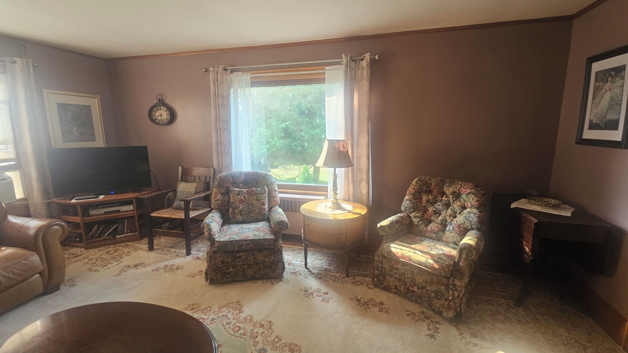 Photo of Livingroom in Chestertown