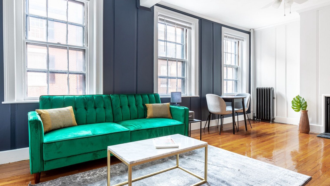 Photo of Livingroom in Beacon Hill
