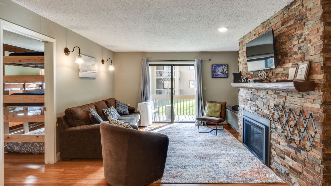 Photo of Livingroom in Great Valley