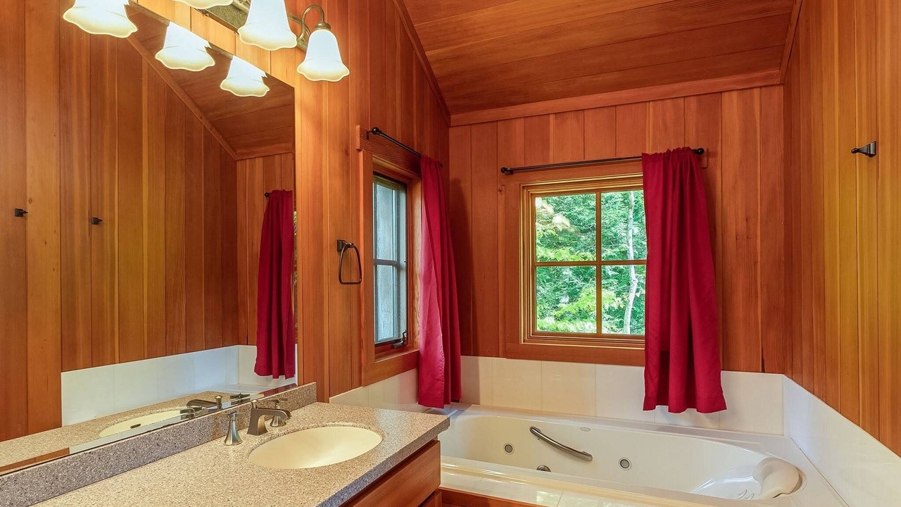 Photo of Bathroom in Rumney