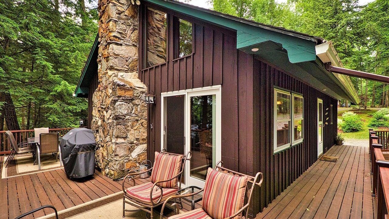 Photo of Patio Balcony in Fort Ann