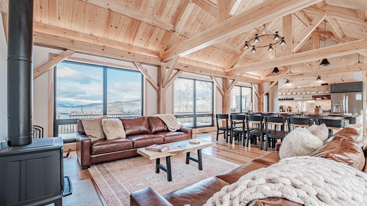 Photo of Livingroom in Bethel