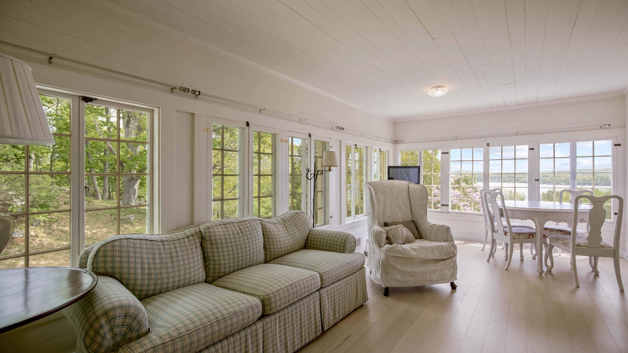 Photo of Livingroom in Wiscasset