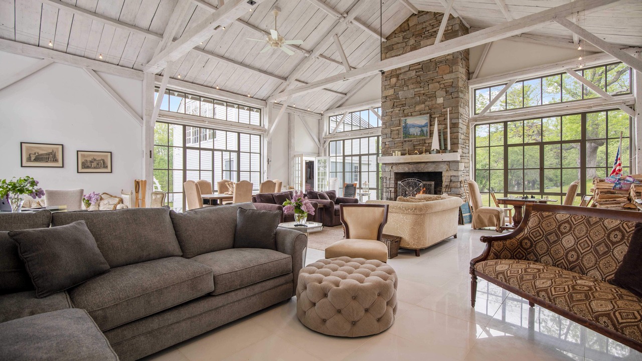 Photo of Livingroom in Wiscasset