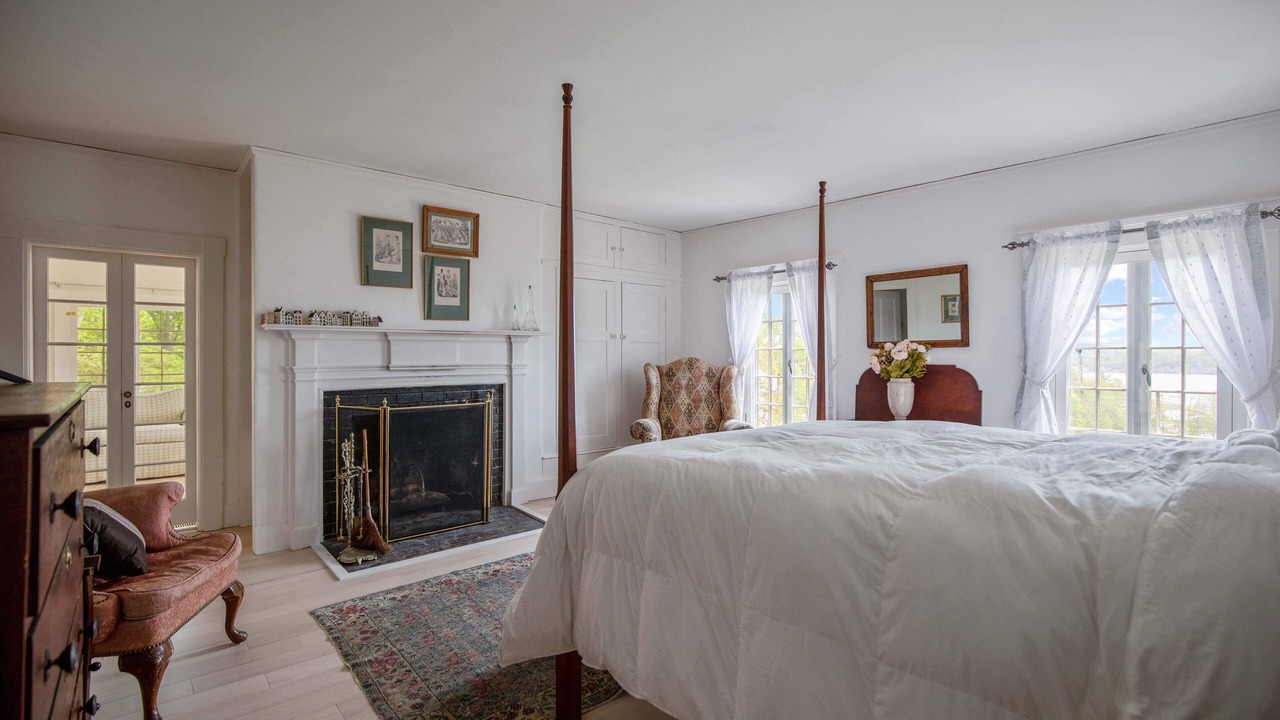 Photo of Bedroom in Wiscasset