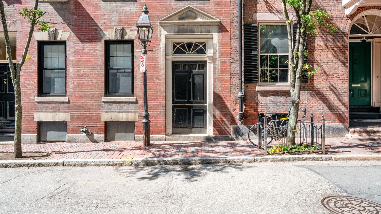 Photo of Outdoor in Beacon Hill