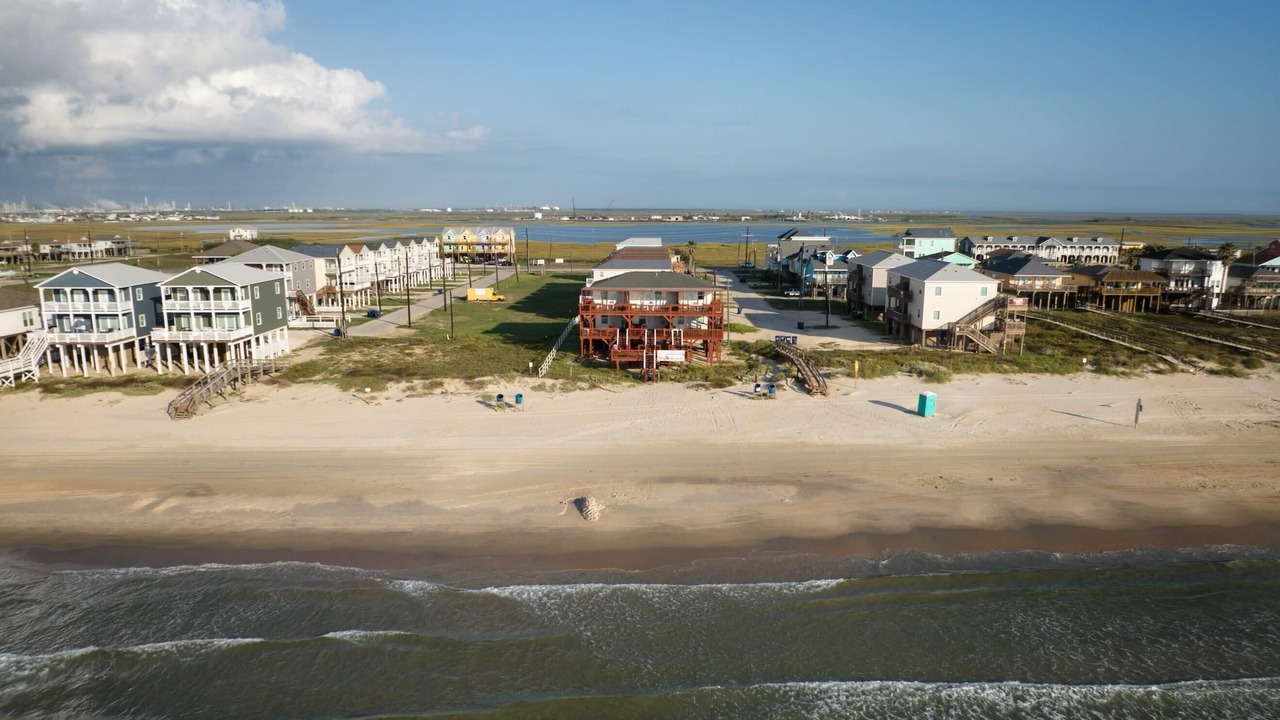 Photo of Others in Surfside Beach