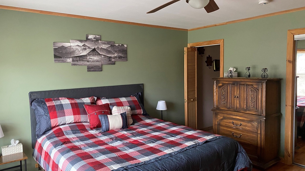 Photo of Bedroom in Great Valley