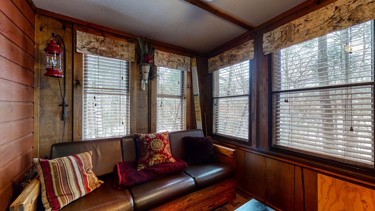 Photo of Livingroom in Madison