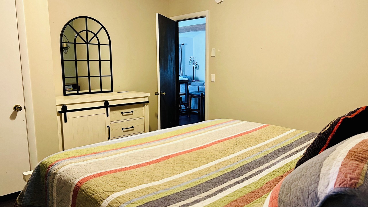Photo of Bedroom in Monroe Bridge